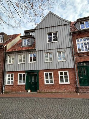 Schöne 2- Zimmerwohnung mitten in Stade - Innenstadtlage und trotzdem ruhig