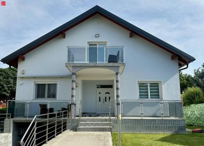Großes, topausgestattetes Haus mit 8 Zimmer, 2 Terrassen, Garten, Pool- und Wellnessbereich