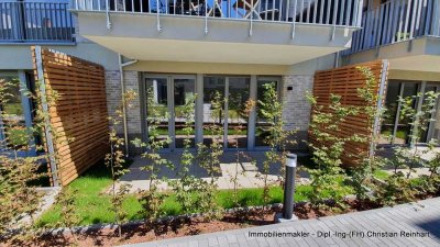 *** Moderne 2 Zimmer Wohnung mit Terrasse und TG Stellplatz ***