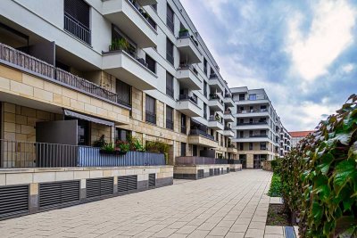 Neubauwohnung in Top-City-Lage. Balkon, Parkett, Wanne/Dusche, TG, etc. Palais am Herzogin Garten.