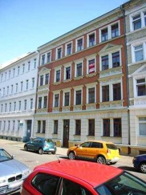 2-Rwhg. mit großer Küche, Tageslichtbad, Balkon im liebevoll sanierten Altbau