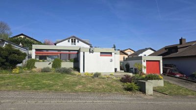 Architekten Bungalow in Östringen-Tiefenbach zu Vermieten