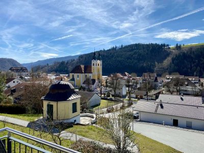Euer neues Zuhause mit Aussicht: 3 Zimmer, Südbalkon & Platz fürs kleine Familienglück