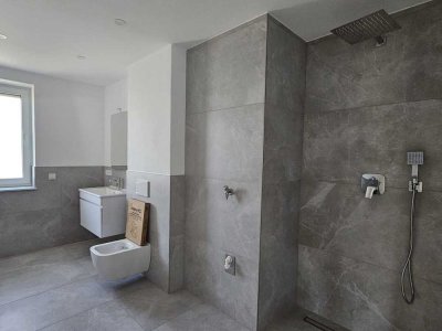 ** Setzen Sie auf Nachhaltigkeit und Wohnkomfort mit dieser perfekt geschnittenen Neubauwohnung! **