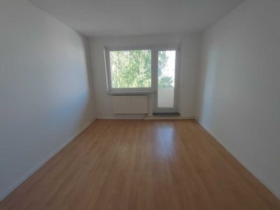 Moderne Dreiraumwohnung mit Balkon