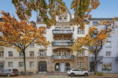 Vermietete 2-Zimmer-Wohnung in denkmalgeschütztem Altbau der Karlsruher Südstadt