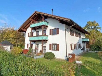 Großzügige Maisonette-Wohnung mit Einliegerwohnung am Chiemseeufer