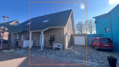 Zuhause entspannen: Doppelhaushälfte mit Pool, Sauna & tollem Wohnambiente in Rheinberg-Budberg