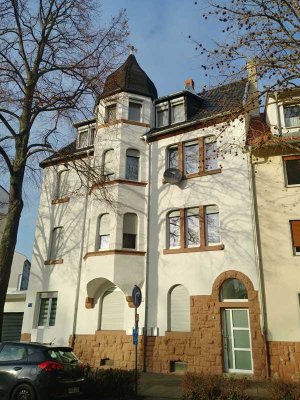 Ruhige Maisonette-5-ZKB-Wohnung, ca. 110 qm, 3.OG, in Zentrumsnähe (Worms)  mit Balkon (Nov. 2025)