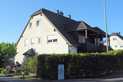 Komfortable, attraktive Wohnung in Reichshof-Hunsheim, Nähe Schule, Kita, Hallenbad, Tennisplätze