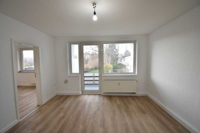 Mit Balkon! Renovierte 2-Zimmer-Whg in OB-Sterkrade