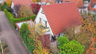 Junges EFH mit Vollkeller, Balkon, Garten & Doppelcarport in attraktiver Wohnlage in Ronnenberg