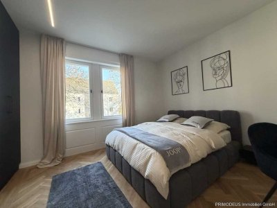 Luxuriös renovierter Altbau mit Ostbalkon
