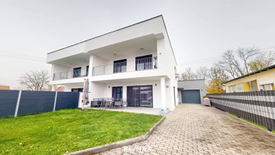 Doppelhaushälfte mit Stil – optimaler Grundriss in begehrter Lage!