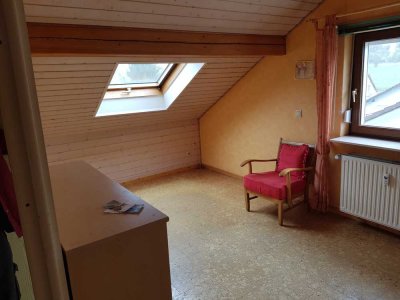 Stilvolle 3-Zimmer-Dachgeschosswohnung in Fulda