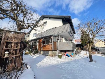 Ihr Traumhaus mit Fernblick – RENOVIERTES  2-Familienhaus in ruhiger Wohnlage ** Top ** Balkone* ELW