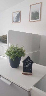 + + Top gepflegtes & wunderschön möbliertes Apartment - Tiny living Concept  + +