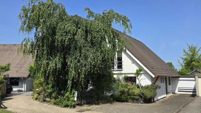 Großes Einfamilienhaus in ruhiger Lage