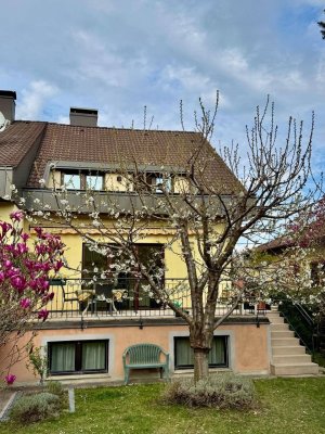 Exclusive Family Home in a Green, Quiet Location on the Outskirts of Vienna – 210 m² Living Space, Terrace, Loggia &amp; Garden