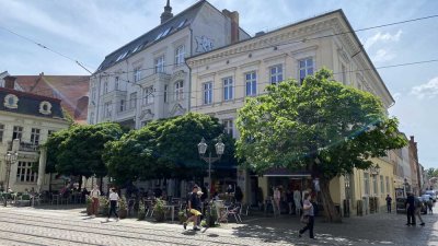 Charmante 2-Zimmer-Wohnung im denkmalgeschützten Altbau – zentral in Brandenburg an der Havel