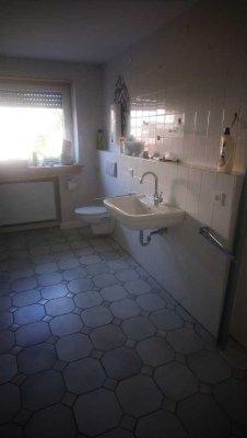 4 Zimmer Wohnung mit großer Terrasse