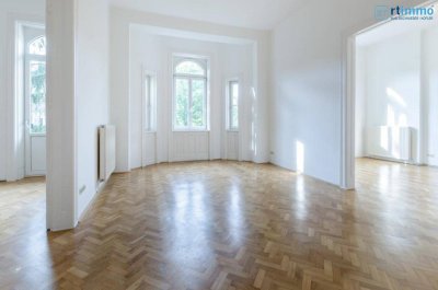 SCHÖNE RUHIGE 3 ZIMMERALTBAUWOHNUNG MIT ZWEI BALKONEN UND BLICK INS GRÜNE