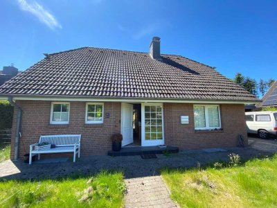 Modernisiertes EFH mit Fußbodenheizung & Gartenidylle in Nützen