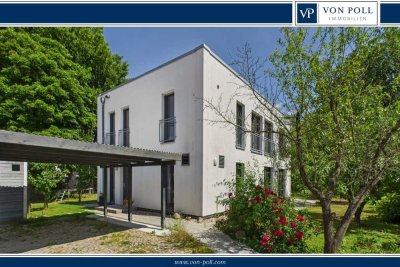 Hochwertige und moderne Stadtvilla im Bauhaus-Stil in begehrter Lage von Zeuthen
