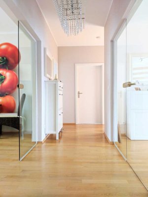 Helle Dachgeschosswohnung mit Einbauküche in Bocholt