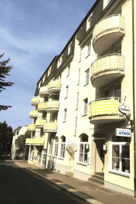 Lichtdurchflutete 2-Zimmer Terrassenwohnung mit gehobener Innenausstattung in Plauen Innenstadt
