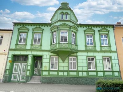Viel Platz für Familie, Hobby und Freizeit. Zweifamilienhaus im Herzen von Lenzen!