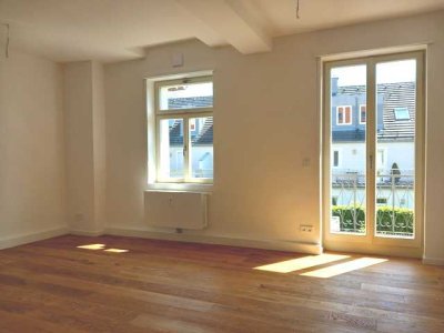 living smart - Modernisierte 2-Zimmer-Wohnung in denkmalgeschütztem Altbau