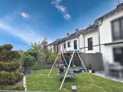 Hochwertiges Reihenhaus 5ZKB + Wohnkeller - Sahnestück in Jügesheimer Feldrandlage mit S-Bahn