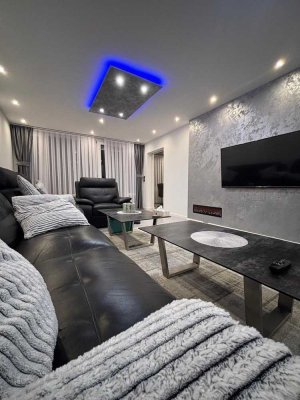 Hausgefühl inklusive: Kernsanierte 3,5-Zimmer-Terrassenwohnung mit Garten & Vollausstattung