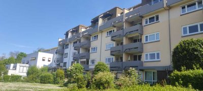 Exklusive, gepflegte 2-Zimmer-Wohnung mit Balkon und Einbauküche in Heidelberg