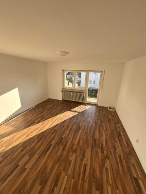 Helle 4,5-Zimmer-Wohnung mit Südbalkon in Georgensgmünd
