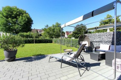 Modern, sparsam und großzügig: attraktive DHH in hervorragender Lage