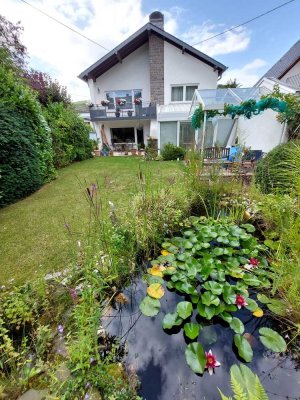 Wohnglück nahe den Weinbergen im charmanten Einfamilienhaus mit Garten