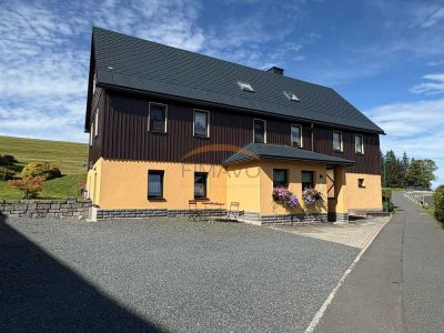 Großzügiges Familienanwesen mit vielfältigen Nutzungsmöglichkeiten – hier werden Wohnträume wahr!