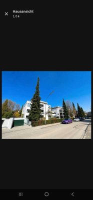 Großzügige 3 Zimmer Wohnung mit Wintergarten, Gästetoilette, Abstellkammern; in ruhiger Lage