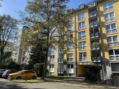 Exklusive 2 Raumwohnung gefragter Lage von Chemnitz - mit Aufzug und Einbauküche