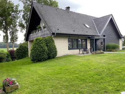 Ansprechende 4-Zimmer-DG-Wohnung mit Balkon in Wallenhorst / Hollage