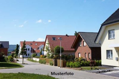 Resthof - Wohn- und Wirtschaftsteil