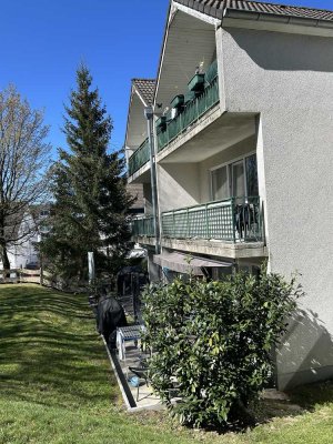 Frisch renovierte 3-ZW mit Balkon begrüßt Sie als neue Mieter