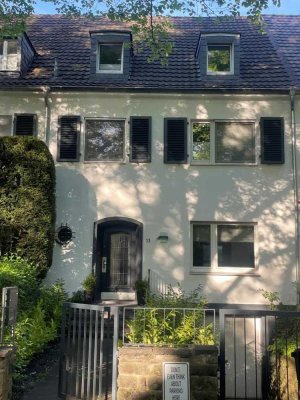 Elegantes Einfamilienhaus in Köln Marienburg
