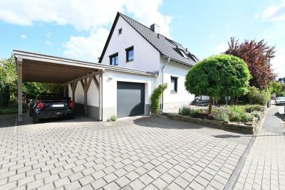 Freistehendes Ein- bis Zweifamilienhaus in beliebter und familienfreundlicher Lage * ca. 190,24 m²