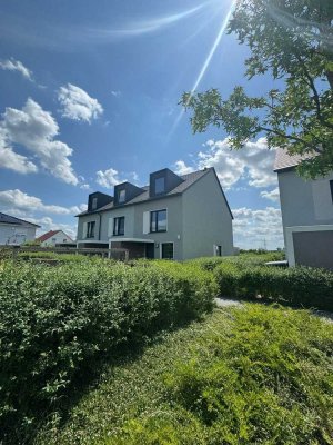 Großzügiges Reihenendhaus in herrlicher Lage