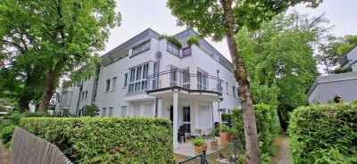 Elegante 2-Zimmer Wohnung mit privater Dachterasse in Bestlage, München-Solln (Malerwinkel)