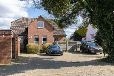 Stilvolle 2,5-Raum-DG-Wohnung in Wolfsburg