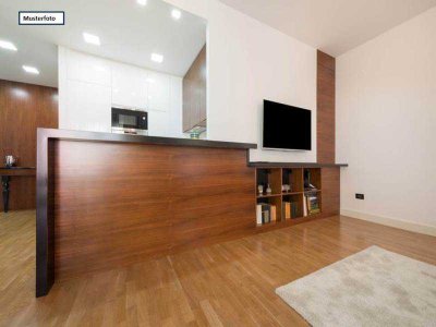 Provisionsfrei Etagenwohnung in 79114 Freiburg, Sundgauallee